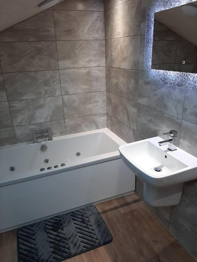 Fountain Cottage Cafe And B&B Bellingham Extérieur photo
